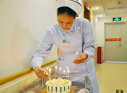 kanker payudara, pengobatan kanker payudara, Metode Minimal Invasif, perawatan manusiawi, St. Stamford Modern Cancer Hospital Guangzhou