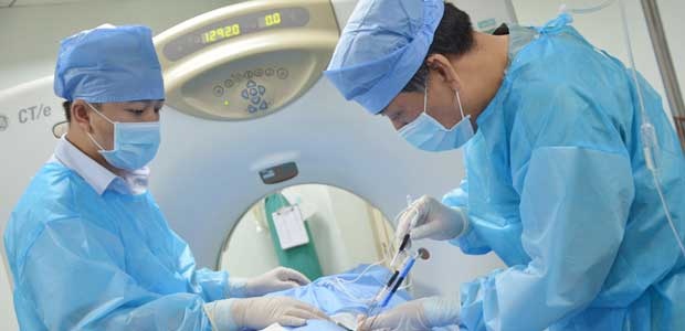 Minimally invasive treatment has the advantages of few traumas, few side effects, and good efficacy, and it prevents liver cancer patients from surgery and side effect of radiotherapy and chemotherapy