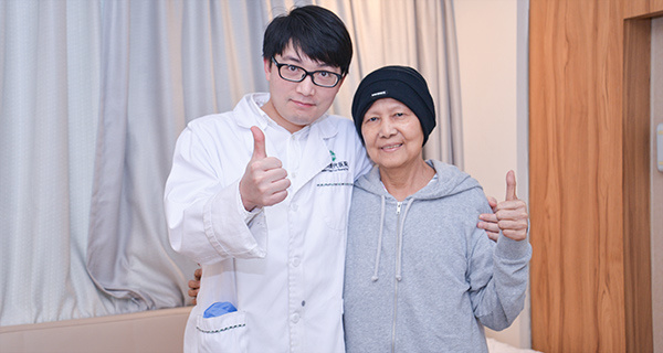 Kanker payudara, Pengobatan kanker payudara, Cryosurgery, Intervensi, Teknologi Minimal Invasif, St. Stamford Modern Cancer Hospital Guangzhou