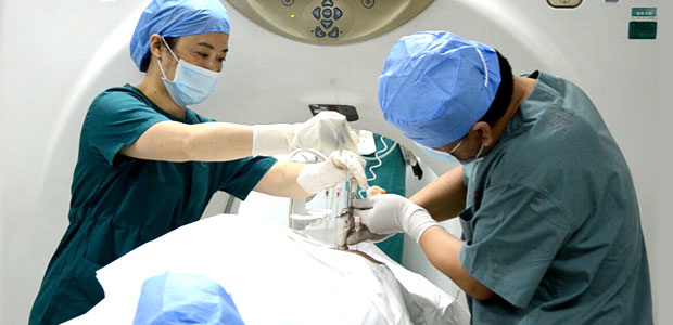 Kanker Tiroid, Minimal Invasif, St. Stamford Modern Cancer Hospital Guangzhou, Brachytherapy, Microwave Ablation