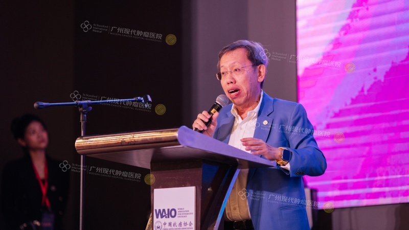 1-075815747.jpg R6C28390.jpg