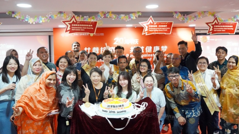 1-084935520.jpg 活动大合照.jpg