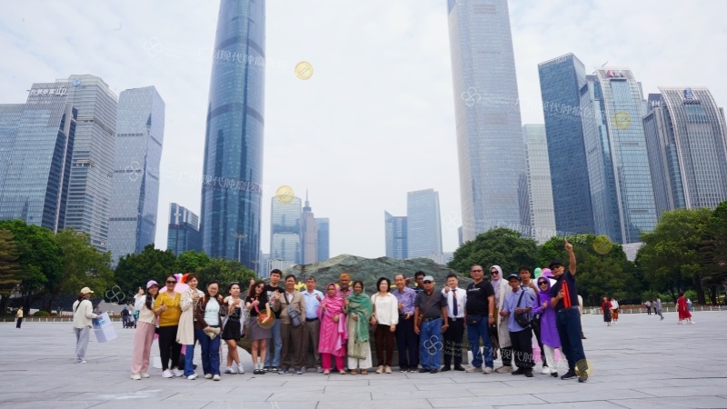 1-085125260.jpg 医疗旅游.jpg