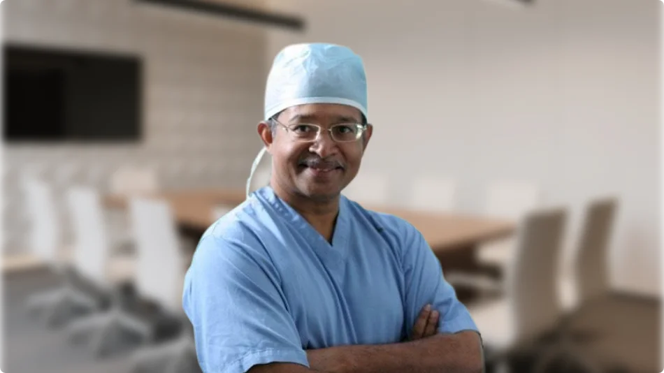 ดร. วีเจนเดรห์ สุปรามาเนียม | ผู้อำนวยการ Integrated Cancer Care Malaysia