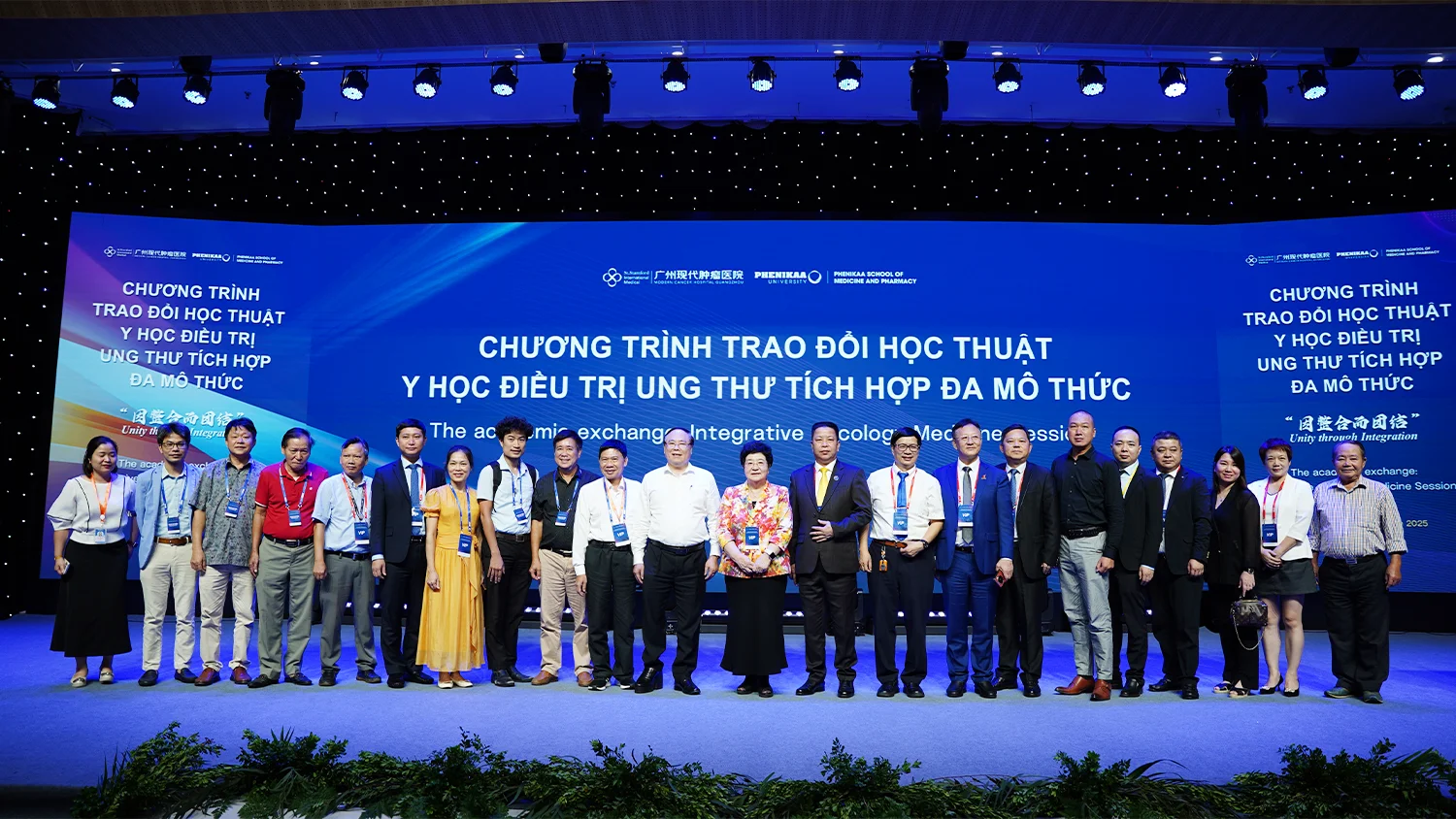Điều trị Ung Thư — Thành Công Nhờ Tích Hợp · Diễn đàn Y Học Tích Hợp Chống Ung Thư Quốc tế ASEAN Lần thứ Năm — Điểm Hà Nội, Việt Nam