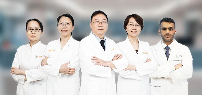 Đội ngũ bác sĩ
