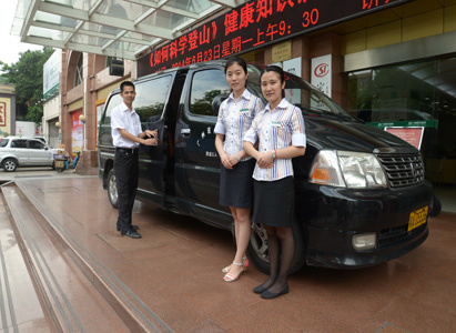 Modern Cancer Hospital Guangzhou provides humane service and cancer patients have a colorful life in our cozy and comfortable environment.