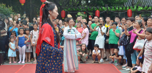 Qixi, Qiqiao festival culture, traditional Chinese Culture, cancer patients, St. Stamford Modern Cancer Hospital Guangzhou