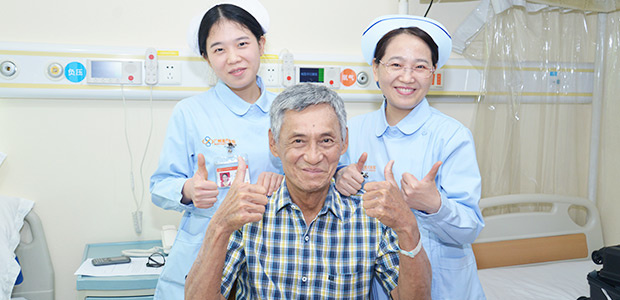 laryngeal cancer, laryngeal cancer treatment, photodynamic therapy, natural therapy, St. Stamford Modern Cancer Hospital Guangzhou.