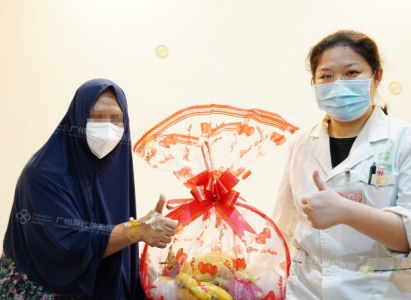 จากความกังวลสู่ความวางใจ -- เส้นทางต้านมะเร็งของผู้ป่วยมะเร็งต่อมน้ำเหลืองชาวอินโดนีเซีย